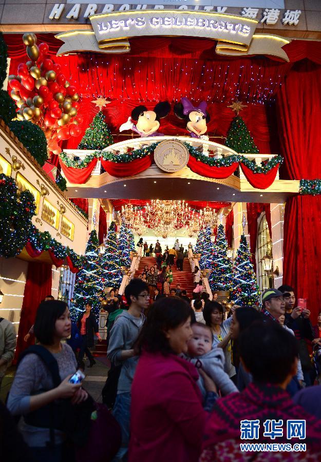 （晚报）（1）香港：圣诞气氛渐浓