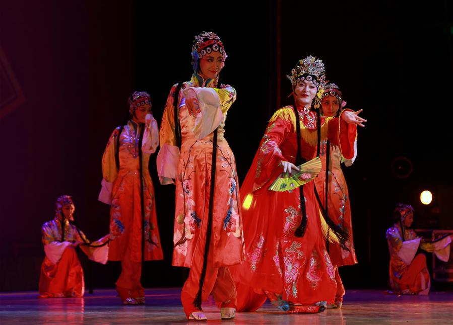 （XHDW）（5）“文化中国·四海同春”演出亮相香港