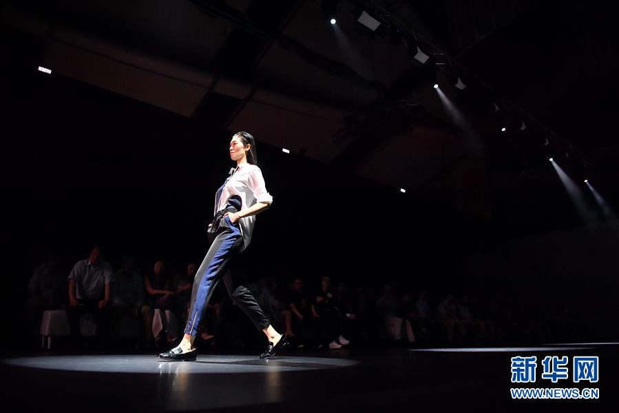 （XHDW）（2）香港国际时尚汇展开幕