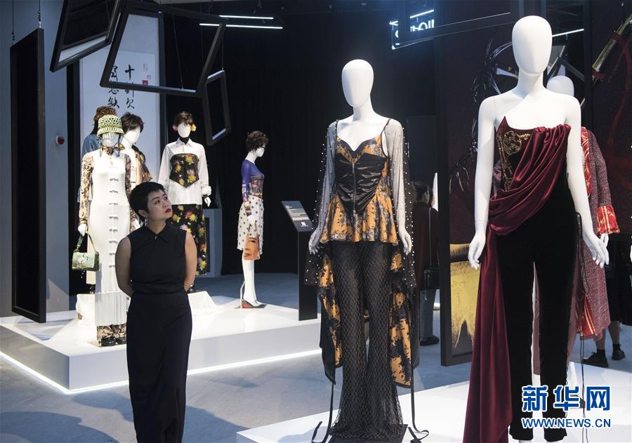 （文化）（3）亚洲设计师时装展在港举行