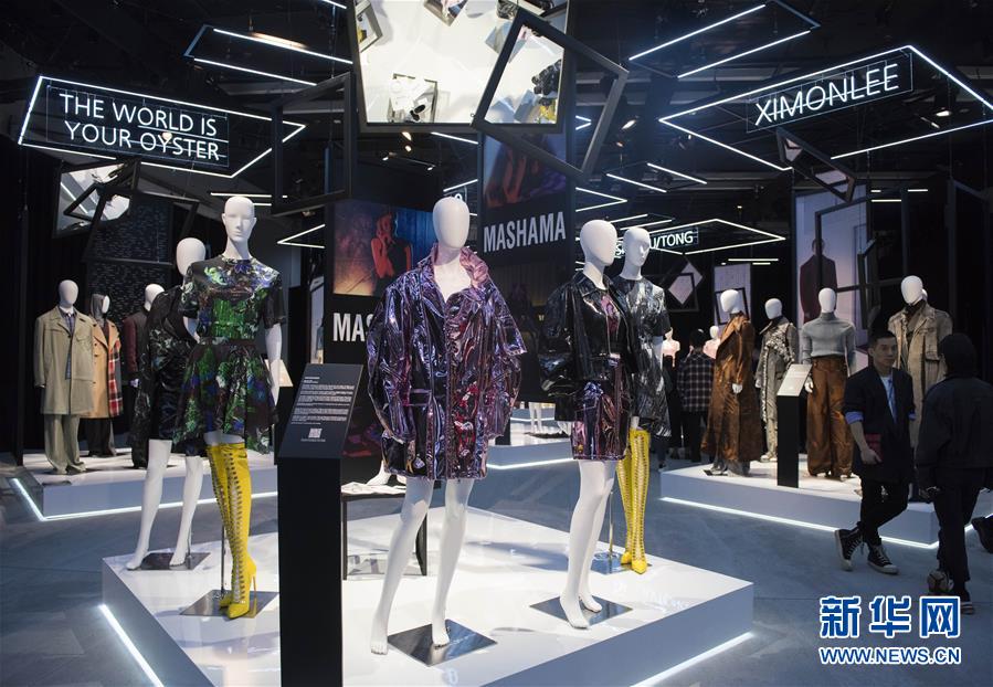 （文化）（4）亚洲设计师时装展在港举行