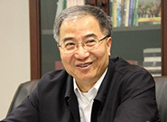 全国港澳研究会副会长饶戈平：中央立场前后无改变