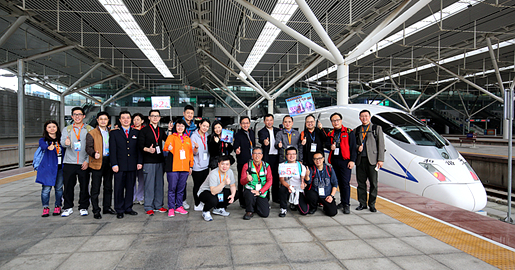 600名香港青年学生5日乘专列赴哈尔滨启冰雪之旅