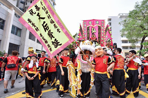 香港贺天后诞花炮会景巡游