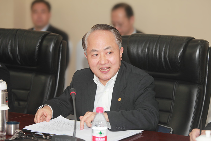 王志民在參加香港代表團審議政府工作報告時的發言