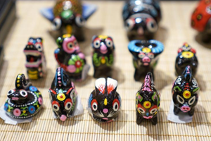 &ldquo;多彩贵州民俗工艺精品展&rdquo;在香港开幕