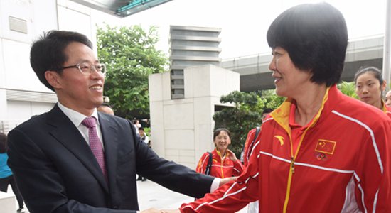 內地奧運精英代表團到訪香港中聯辦