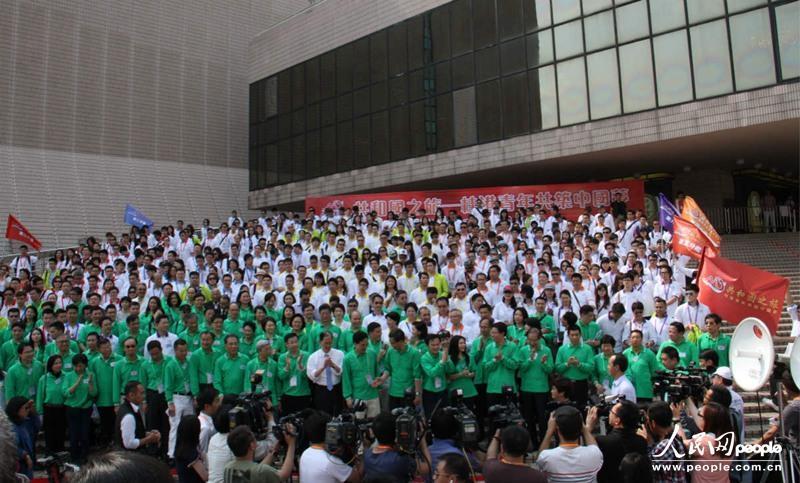 近600名香港青年启程前往广西柳州交流。（摄影：郭晓桐）